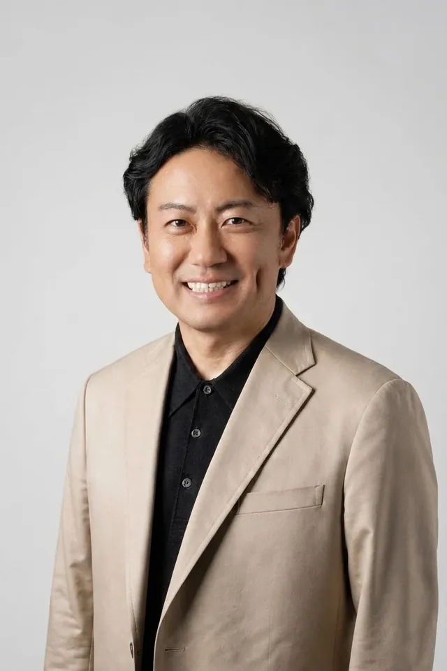 代表 秋山光輔